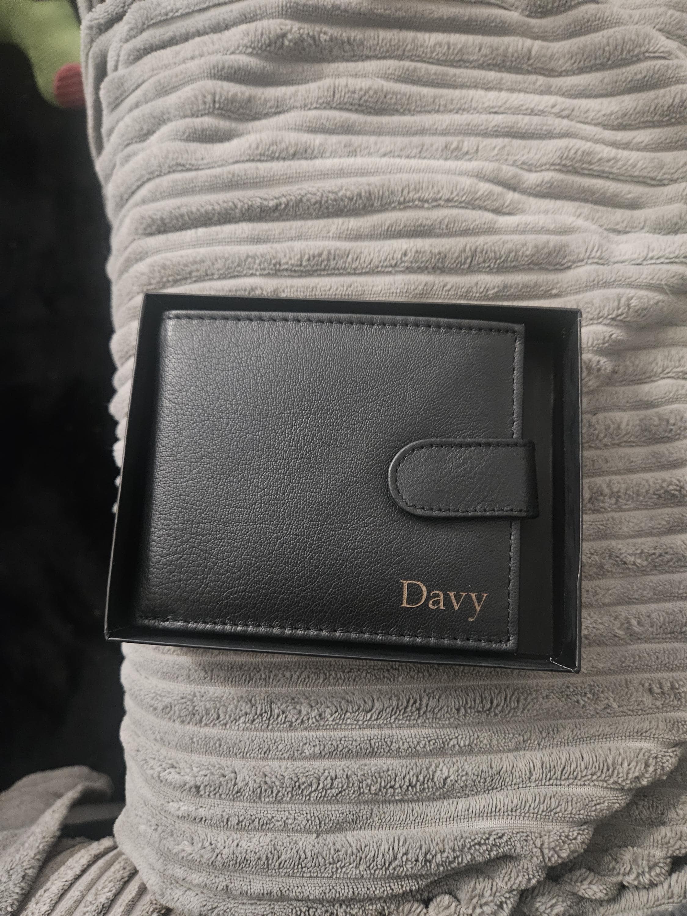 Personalised Engraved Men&#39;s Wallet, Genuine Soft Black Leather Wallet, Personalized Gift for Him, Boyfriend, Husband, Dad, Christmas Gift