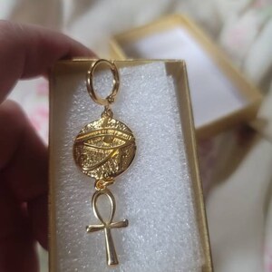 Melinda added a photo of their purchase
