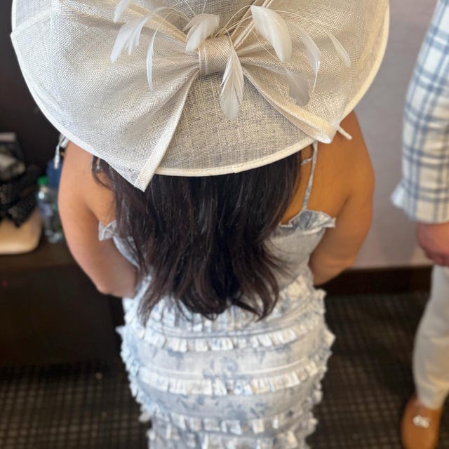 M95( Off-white )kentucky Derby Hat, Church Hat, Wedding Hat