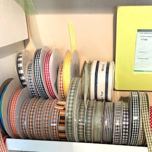 High quality Double Face Satin Ribbon Roll Spool, Choose Size/Yards, 1/4", 3/8", 5/8", 7/8", 1.5", 2.5" 25 yards, 50 yards * free shipping *