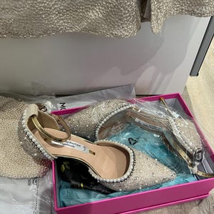 Jill added a photo of their purchase