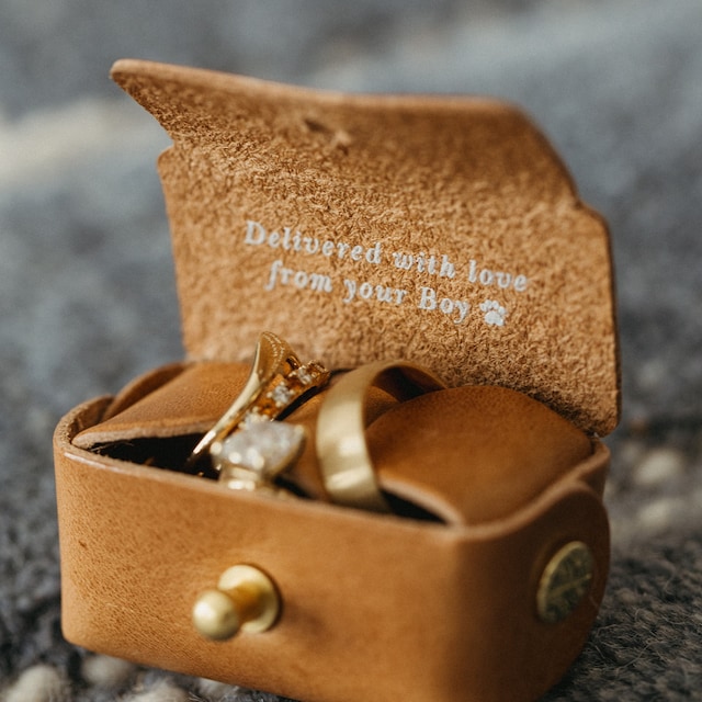 Best Ring Keeper jewelry storage travel ring holder wedding ring holder dog  bearer – Soul Happy