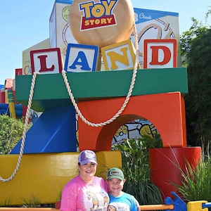 Lyndsay added a photo of their purchase