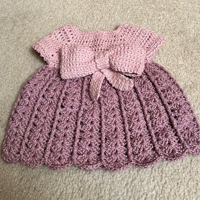 Crochet Baby Dress Pattern With 3D Bow by Maisie and Ruth - Etsy