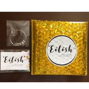 Eleonora added a photo of their purchase