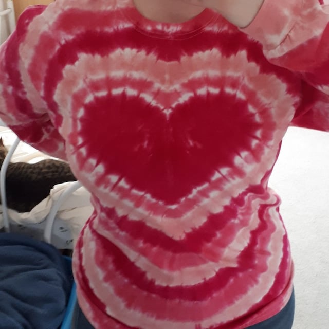 Women's Valentine Tie Dye Heart T-Shirt - Love Graphic Tee Short Sleeve Top
