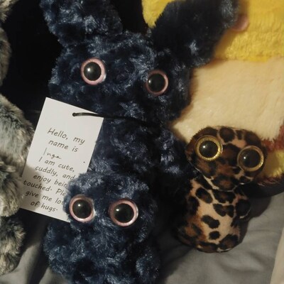 VV40 Small Cute Monster Plush Plushie Stuffie W/shaggy Rainbow Fur 2