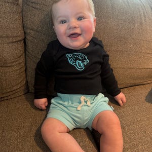 Taylor added a photo of their purchase