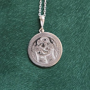 Taylor added a photo of their purchase