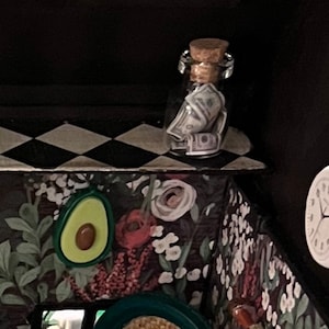 Kim added a photo of their purchase