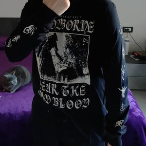 宮崎英高のブラッドボーン・ソウルズボーン長袖シャツ - Etsy 日本