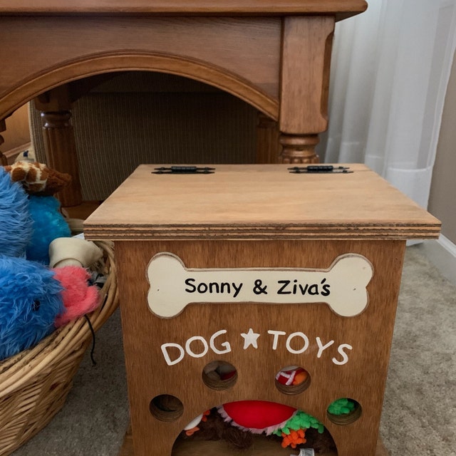 primitive toy box