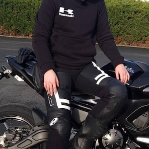 Lenjka added a photo of their purchase
