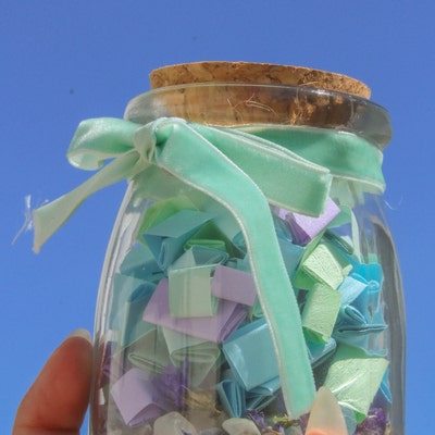Grade A++ Mother Of Pearl Semi-Tumbled Gemstone Chips 5-18mm – Wholesale Bulk Lot