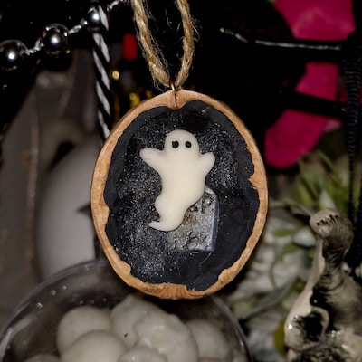 Nativity in A Nutshell, Set of Three Handmade Walnut Shell Decorations ...