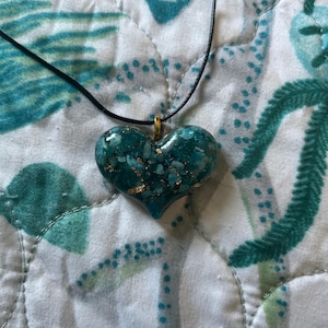 Anna added a photo of their purchase