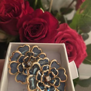 Dasha added a photo of their purchase