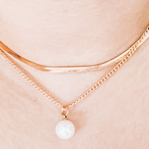 zahra added a photo of their purchase