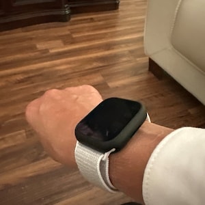 Gléndora added a photo of their purchase