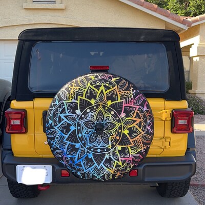 Custom Flip Flop & Daisy Spare Tire Cover - Made To Your Exact Tire Size, Optional Backup Camera Hole