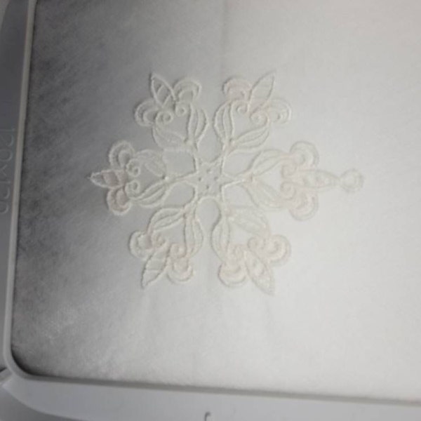 FSL Snowflakes Free Standing Lace Ornament Machine Embroidery Designs ...