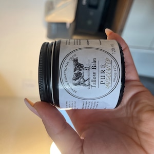 Magdalena added a photo of their purchase