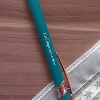 1 Personalisierter Kugelschreiber Aus Metall – Mit Gravur Deines Namens – Perfektes Mitbringsel Oder Geschenk