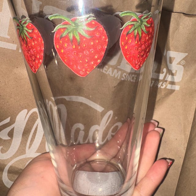 Set di 2 tazze a forma di fragola, in vetro trasparente con tazza da caffè, tazza