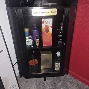 DeLishia added a photo of their purchase