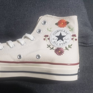 Embroidered Converse/ Converse Custom Flower Embroidery / - Etsy