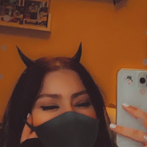 Isabelle added a photo of their purchase