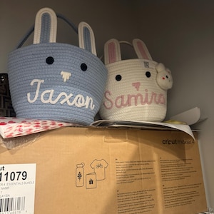 Jada added a photo of their purchase