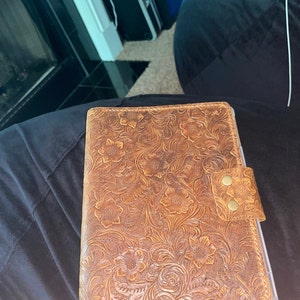 Akuila added a photo of their purchase