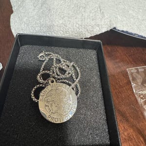 Lesly added a photo of their purchase