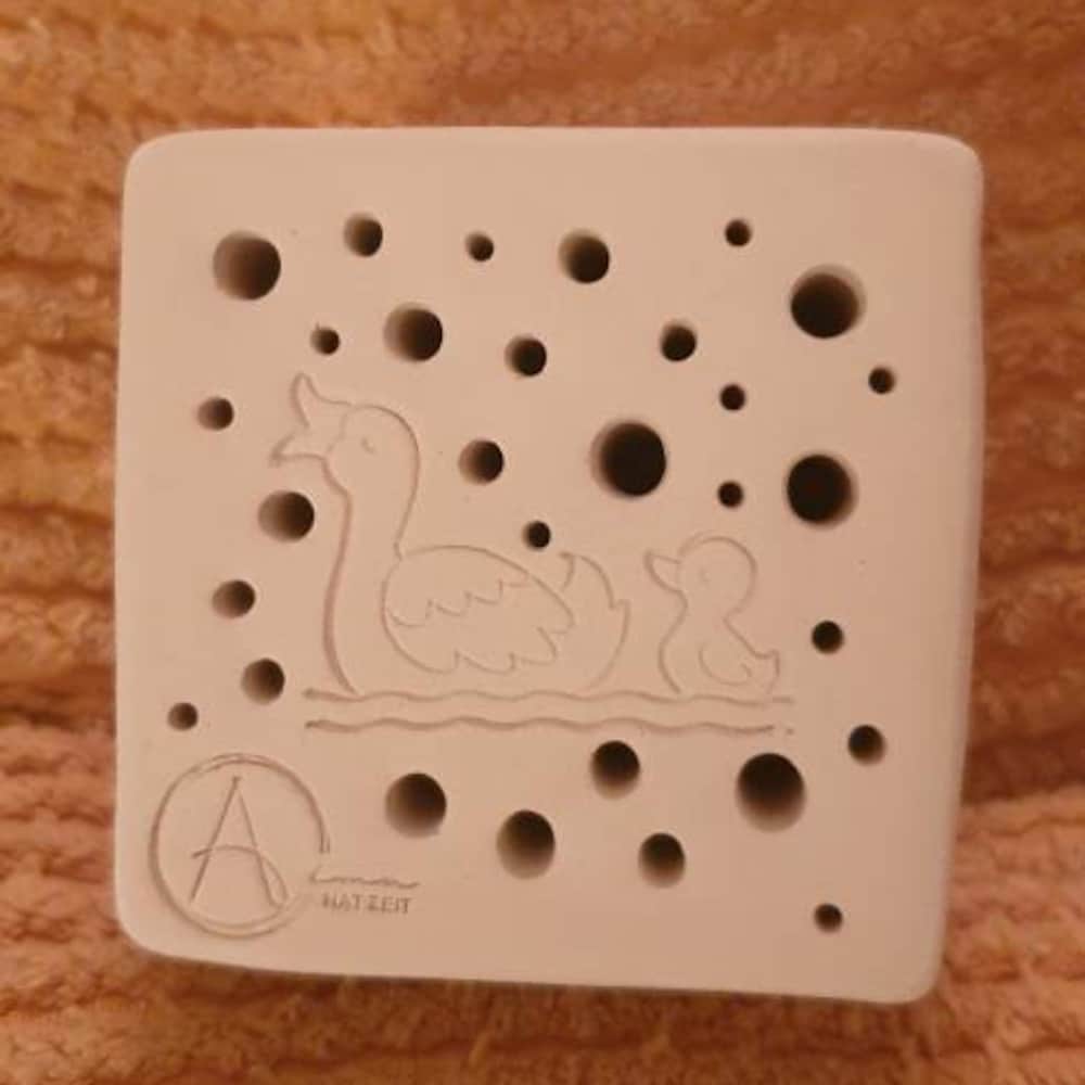 Bienenstein M Insektenhotel