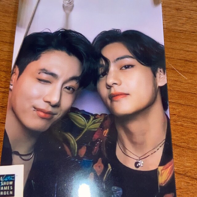 K-POP・アジア Proof TaeKook photocard il_1080xN.3697271070_ks7g.jpg