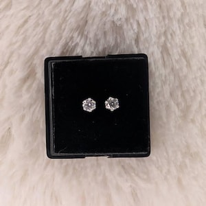Dena added a photo of their purchase