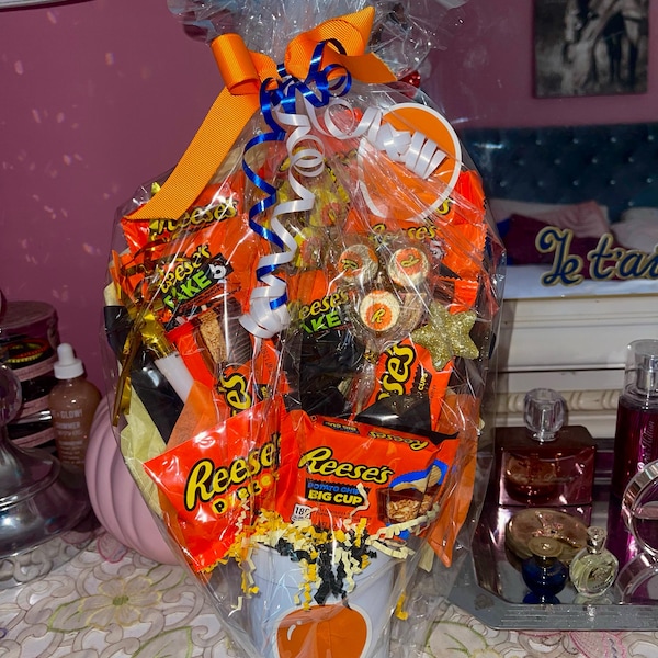 REESES EASTER BASKET, Reeses Easter Gift, Easter Gift, Reeses Gift