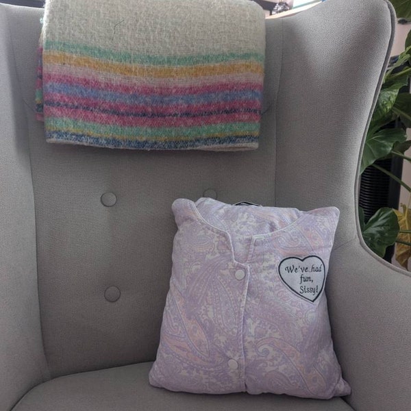 Marvel Cartoon Print Adult Size Special Needs Bandana Bib Made In - Foto 6