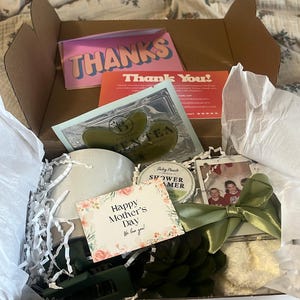 Mother's Day Gift | Stanley Cup Bouquet with Chocolates, Self-Care Treats & Personalized Touches