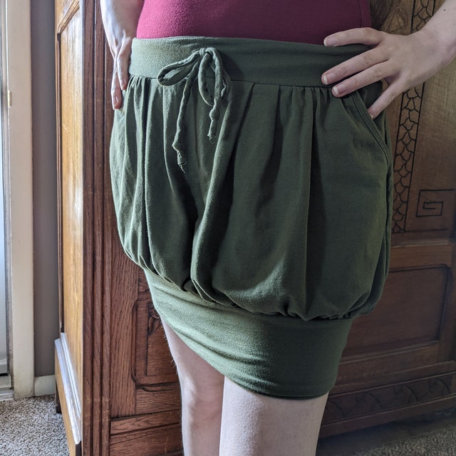 Overskirt for Leggings / Yoga Skirt / Multi Purpose Tube / Leggins Cover up  / Tube Skirt / Workout Skirt Cover / Gift for Her by Aurorawear 