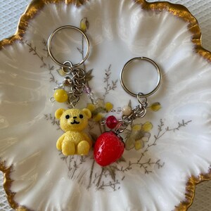 甘暴グッズまとめ売り BULK 101+ Grab Bag of Charms, Beads, and More, Assorted