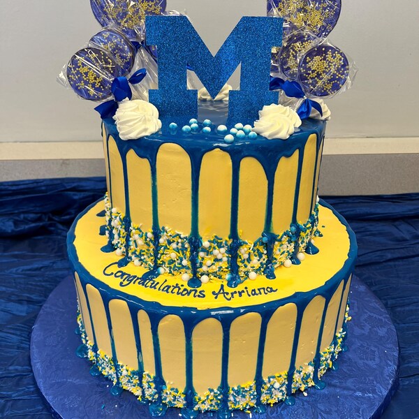 Glitter U of M Football Cupcake Toppers, Cupcake Toppers, University of ...