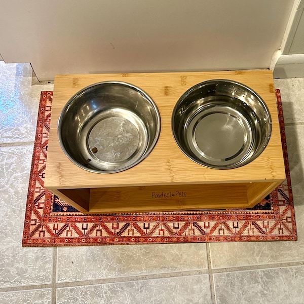 Pittsburgh Pirates Pet Bowl Mat Classic Baseball Large main image 1