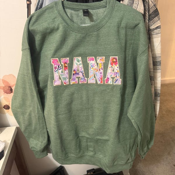 Mint Green Butterfly Print Men's Sweatshirt