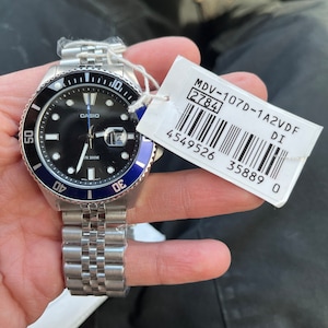 Gurvir added a photo of their purchase