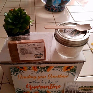 Diandra added a photo of their purchase