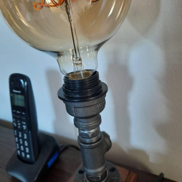 Lampada Da Tavolo Steampunk Vintage In Metallo Rosso Con Tubo Industriale - Interruttore A Comando, Attacco E27, Per Studio E Soggiorno - 5