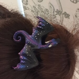 Custom Made Realiste Bebe Dragon Pince A Cheveux Dans Votre Etsy Custom Made Realiste Bebe Dragon Pince A Cheveux Dans Votre Etsy