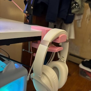 Hayleigh added a photo of their purchase